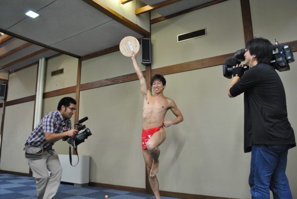 fundoshiman-nabebuta-win