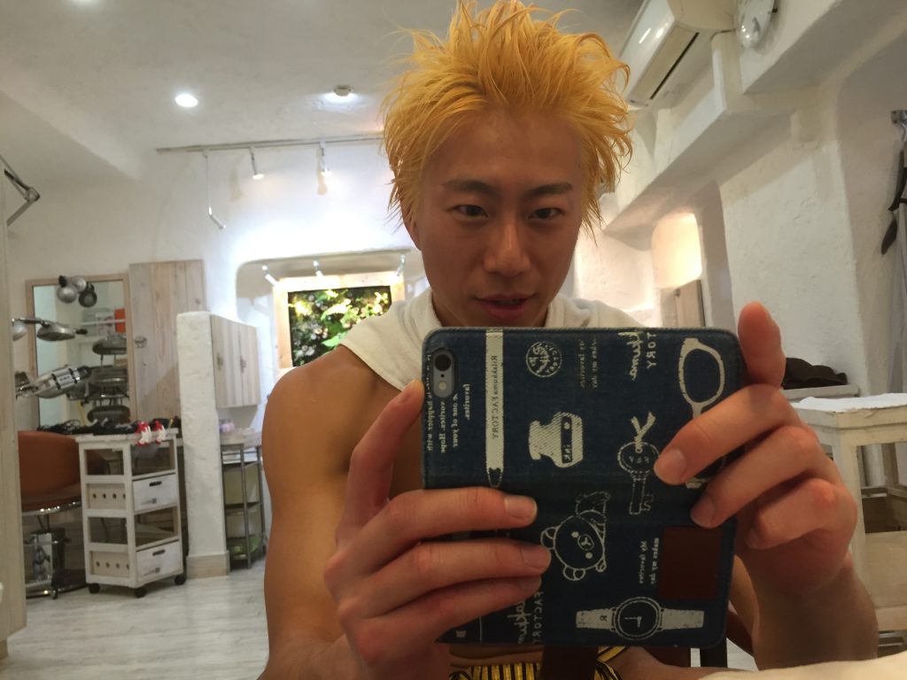 fundoshiman-hairdyeing-gold