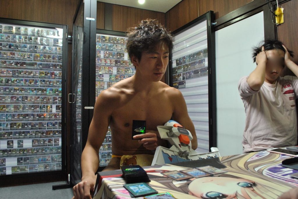 fundoshi-duealist-playing