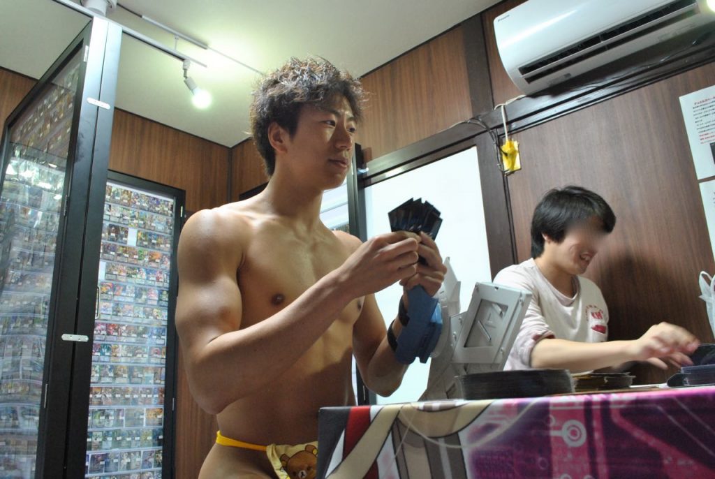 fundoshi-duealist-playing-5