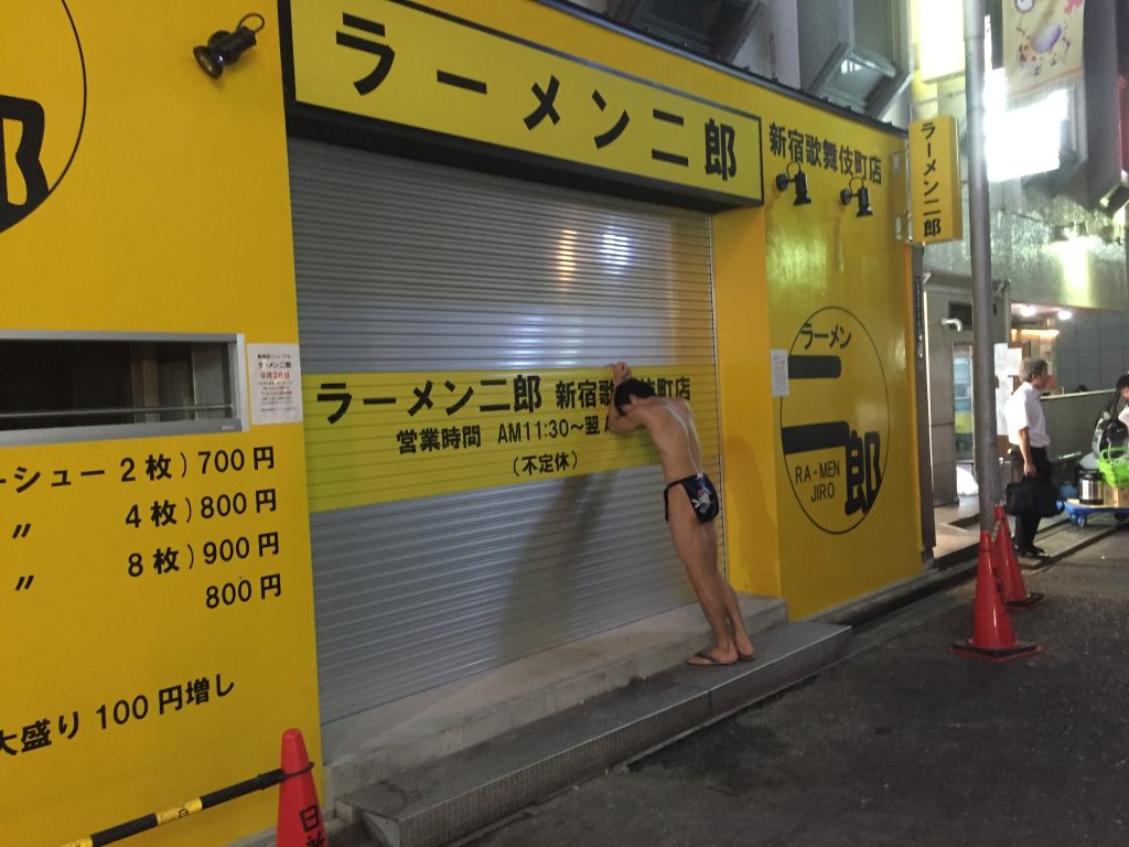 fundoshiman-shocked-with-closed-jiro-3