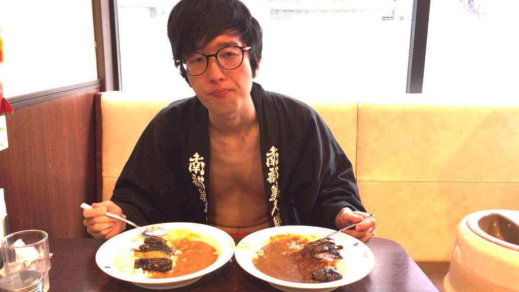fundoshi-socrates-eating-sweetcurry-2