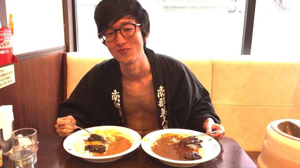 fundoshi-socrates-eating-sweetcurry-4