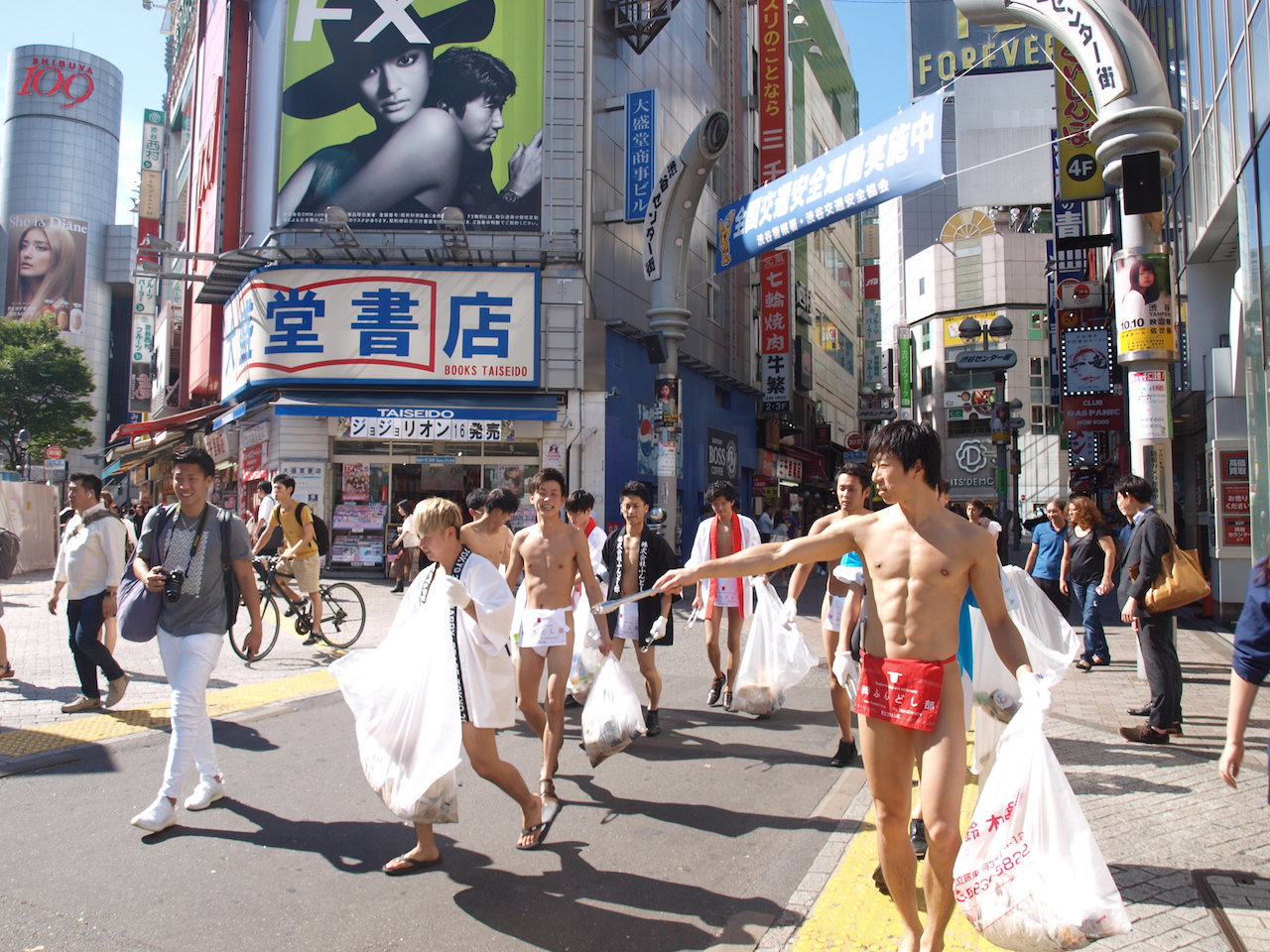 fundoshi-cleaning-yankeeintern-hassyadai-1